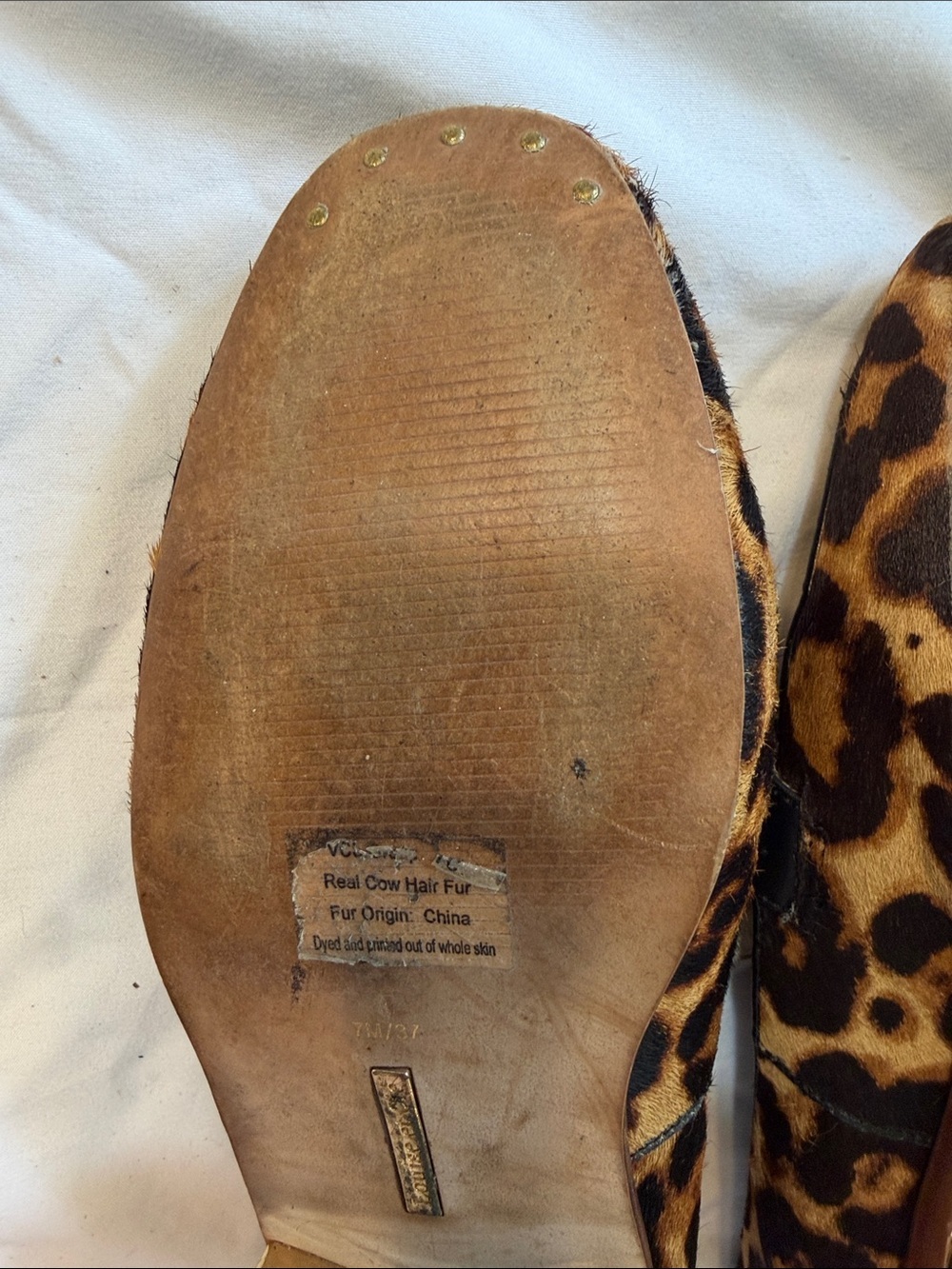 Louise et Cie Leopard Print Loafers with Gold Hardware - Picture 11 of 14